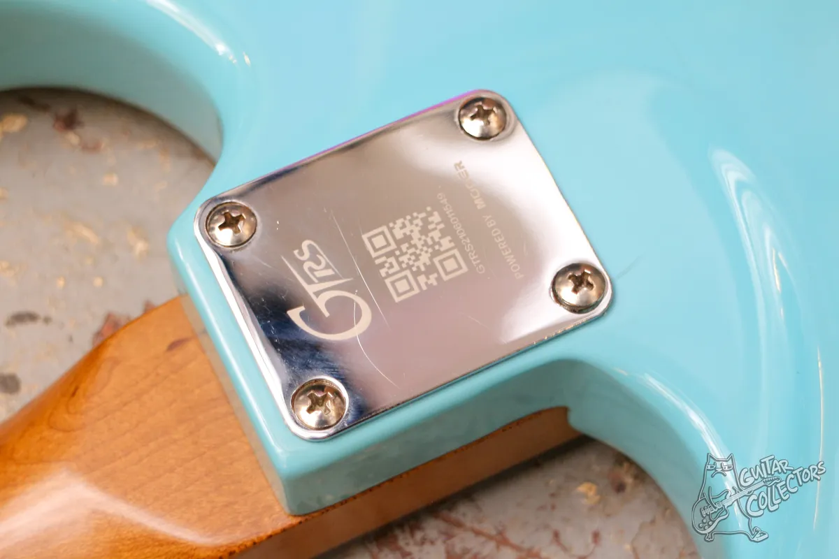 Mooer GTRS S801 Standard Stratocaster Sonic Blue