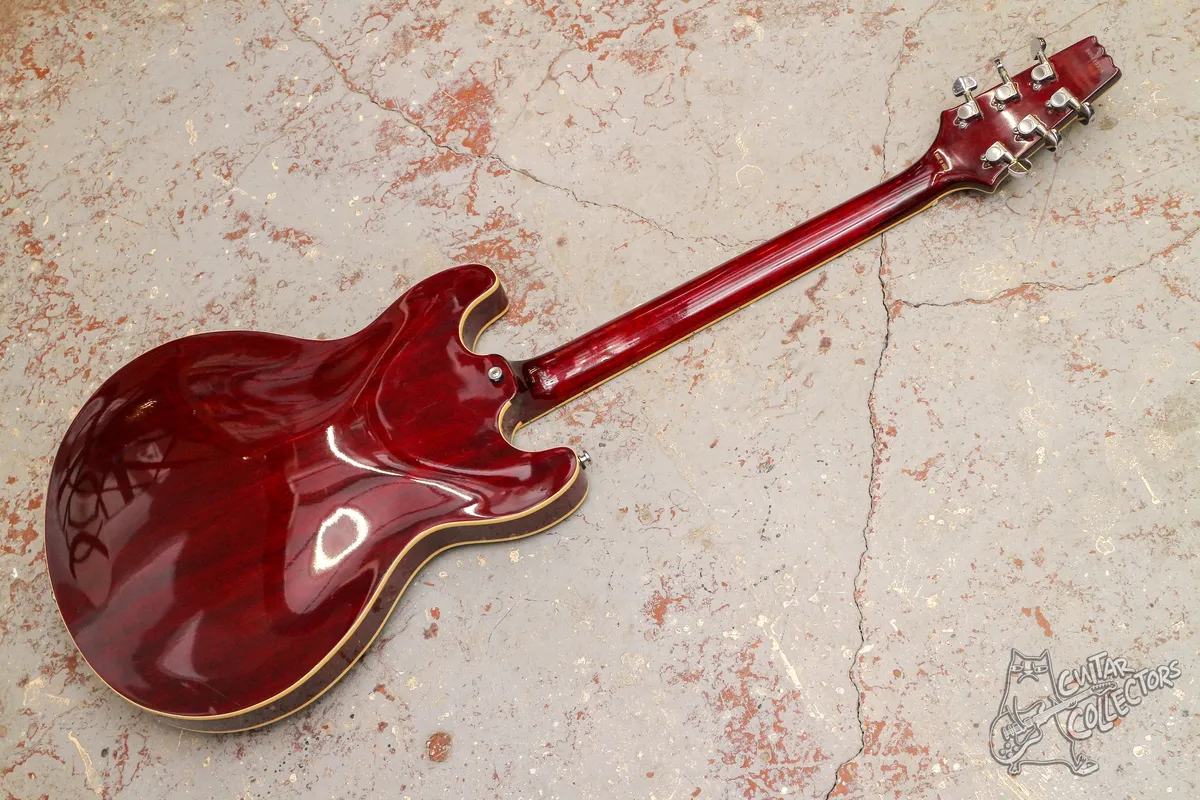 Aria Pro II Titan Artist TA-62C Hollow-Body