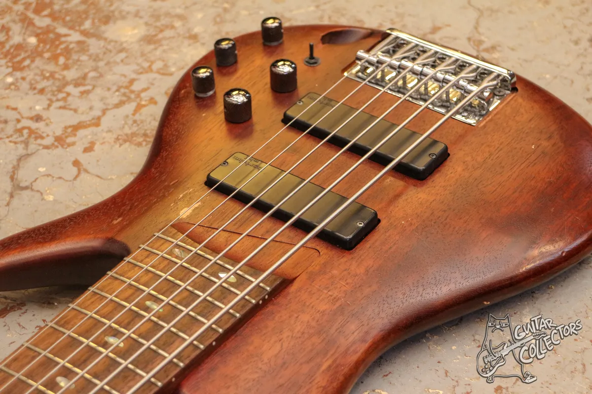 Ibanez SR 506 6-Str Bass