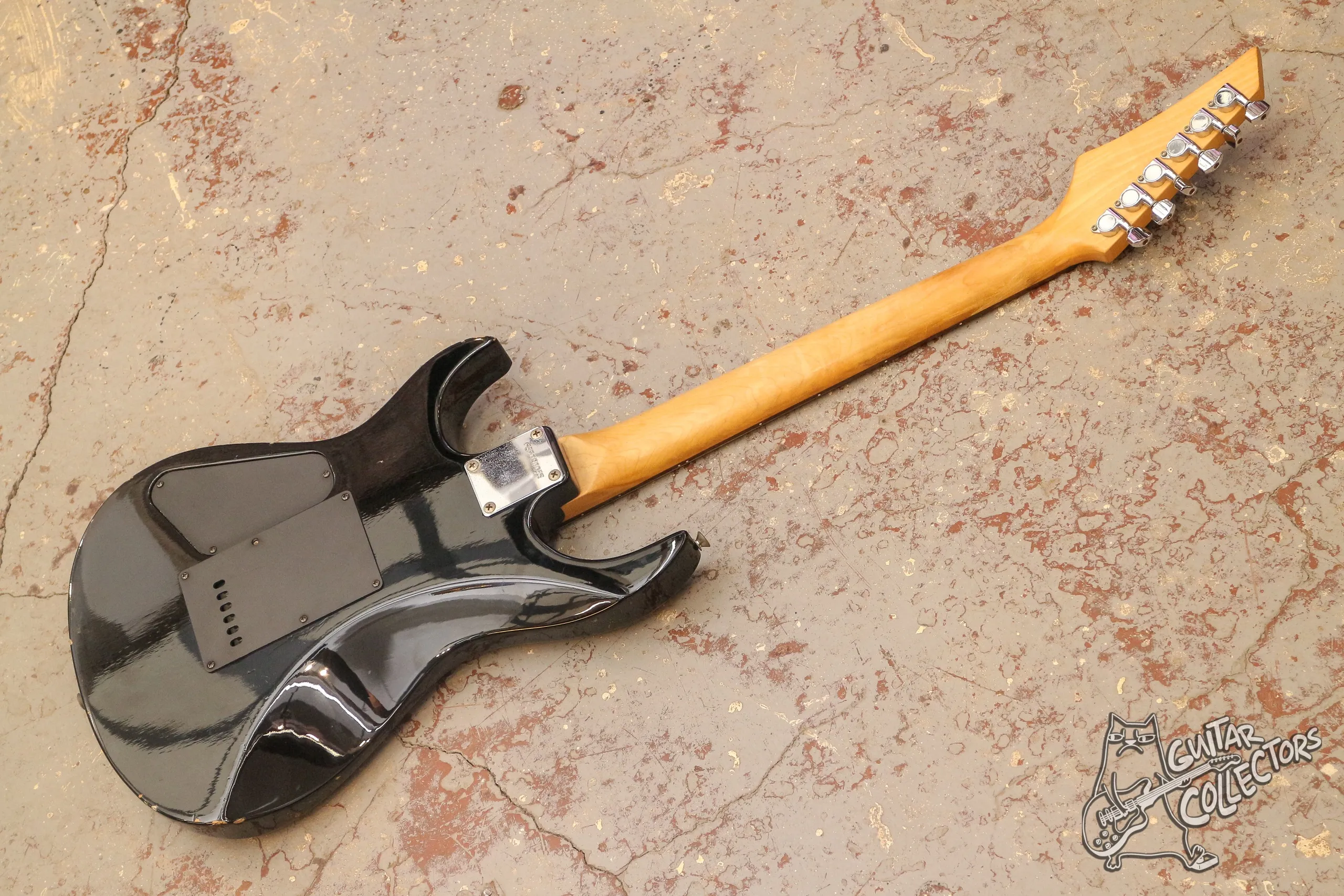 Fernandes FGZ-400