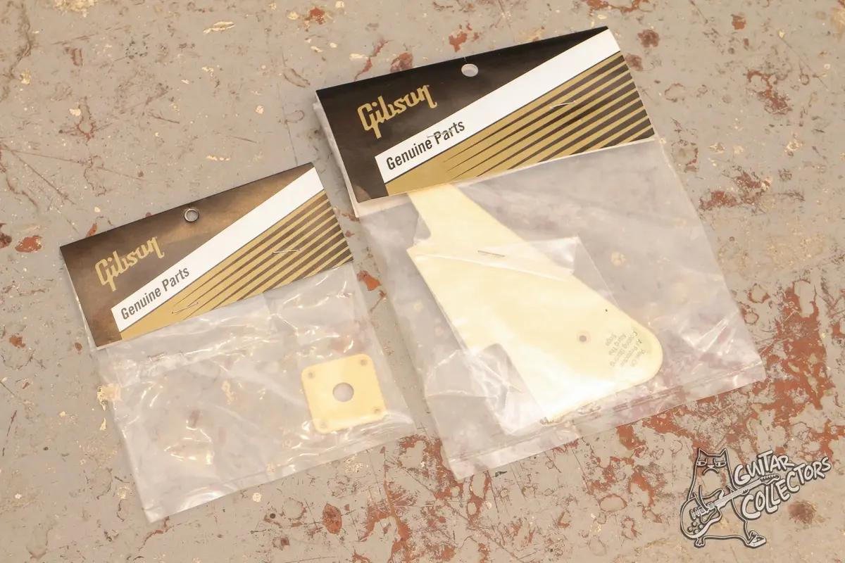 Gibson LP Pickguard + Gibson Jack plate NEW