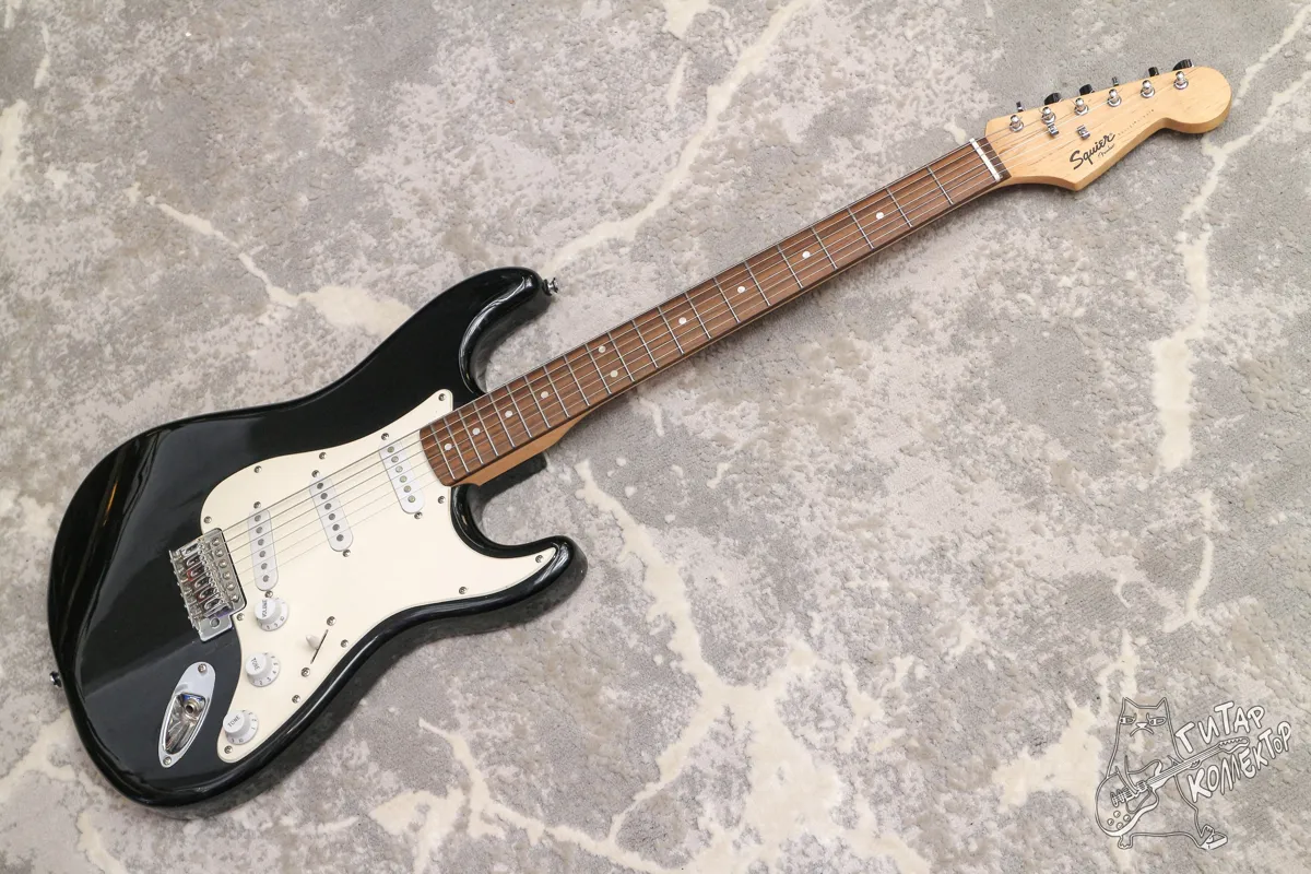 Squier Bullet Stratocaster Black