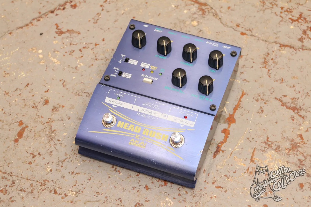 Akai E2 HeadRush Delay