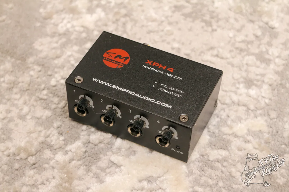 SM Pro Audio XPH4 - 4-Channel Headphone Amplifier