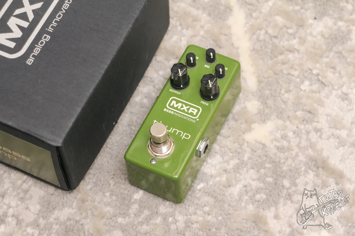 MXR M281 Thump Bass Preamp