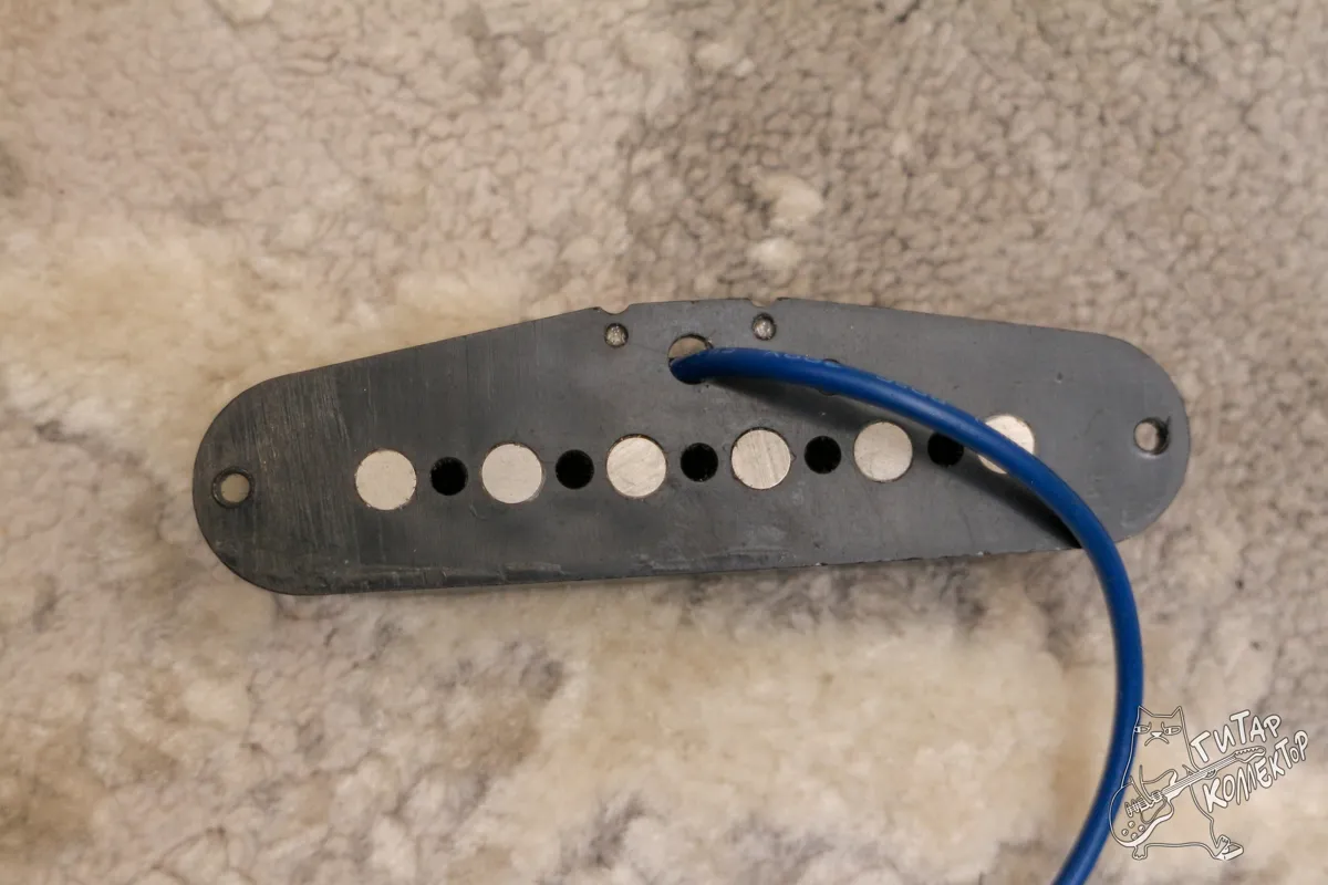 Alnico Single