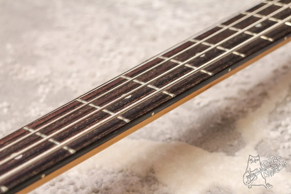 Ibanez SR 380 Bass Red Shadow