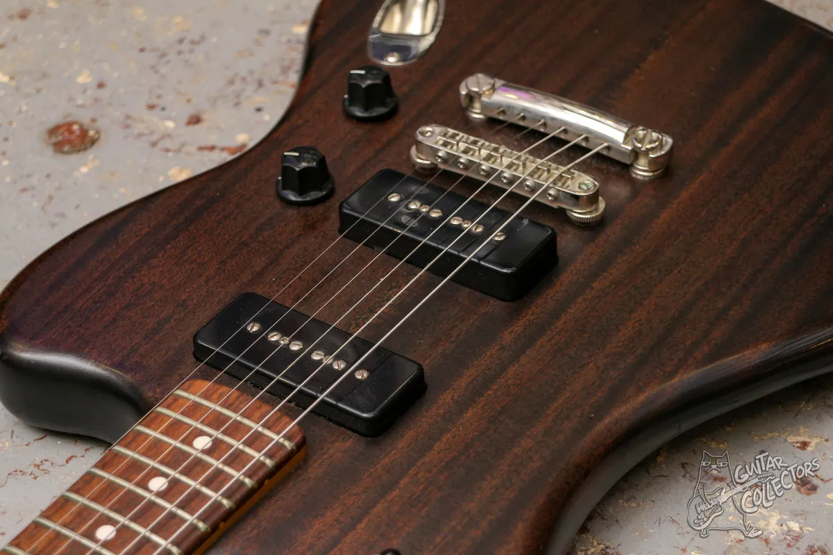 Fender Jaguar Modern Player p90 Walnut