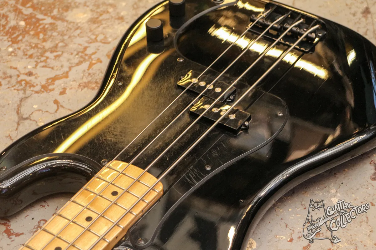 Fender Roger Waters Artist Series Precision Bass