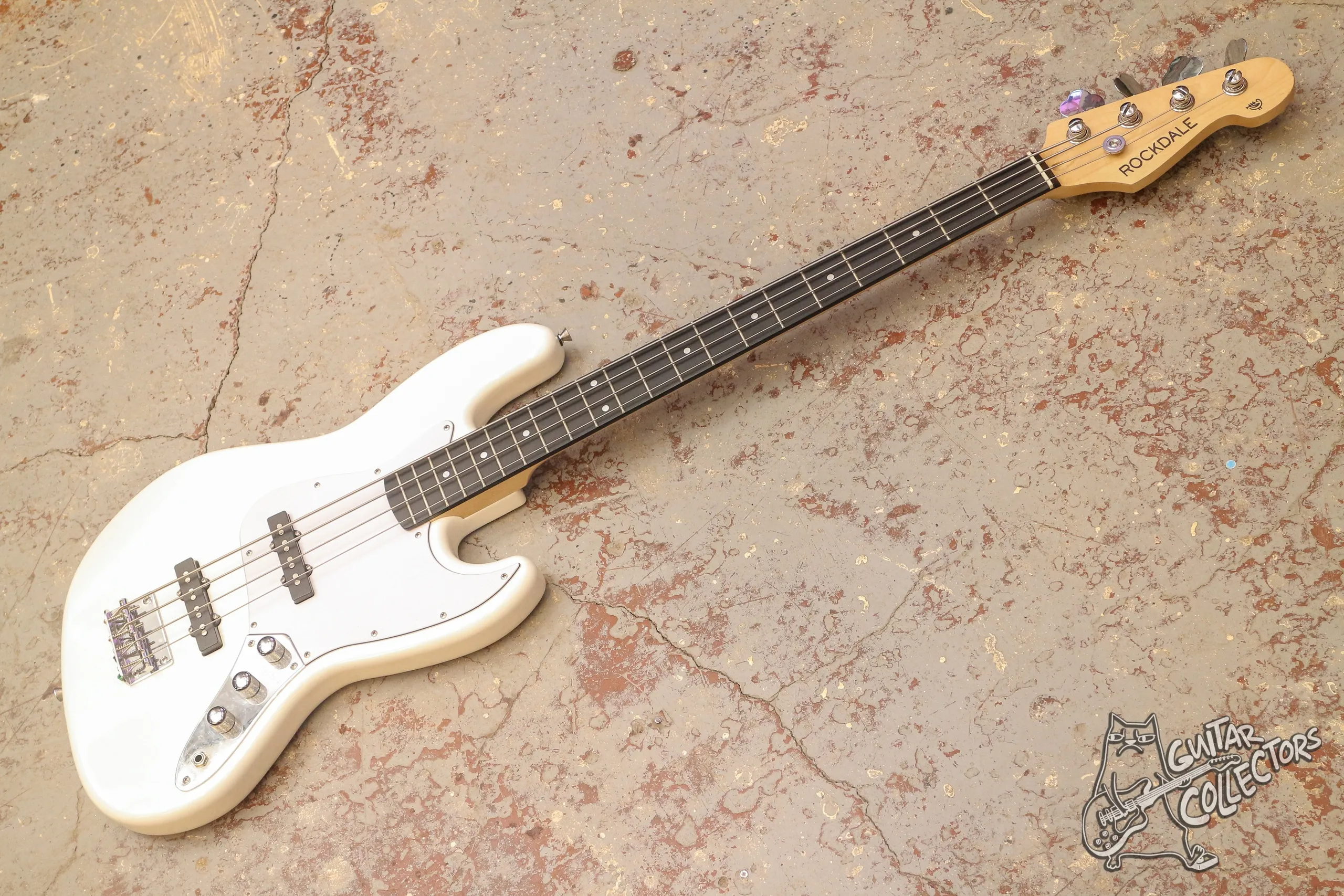Rockdale Jazz Bass White