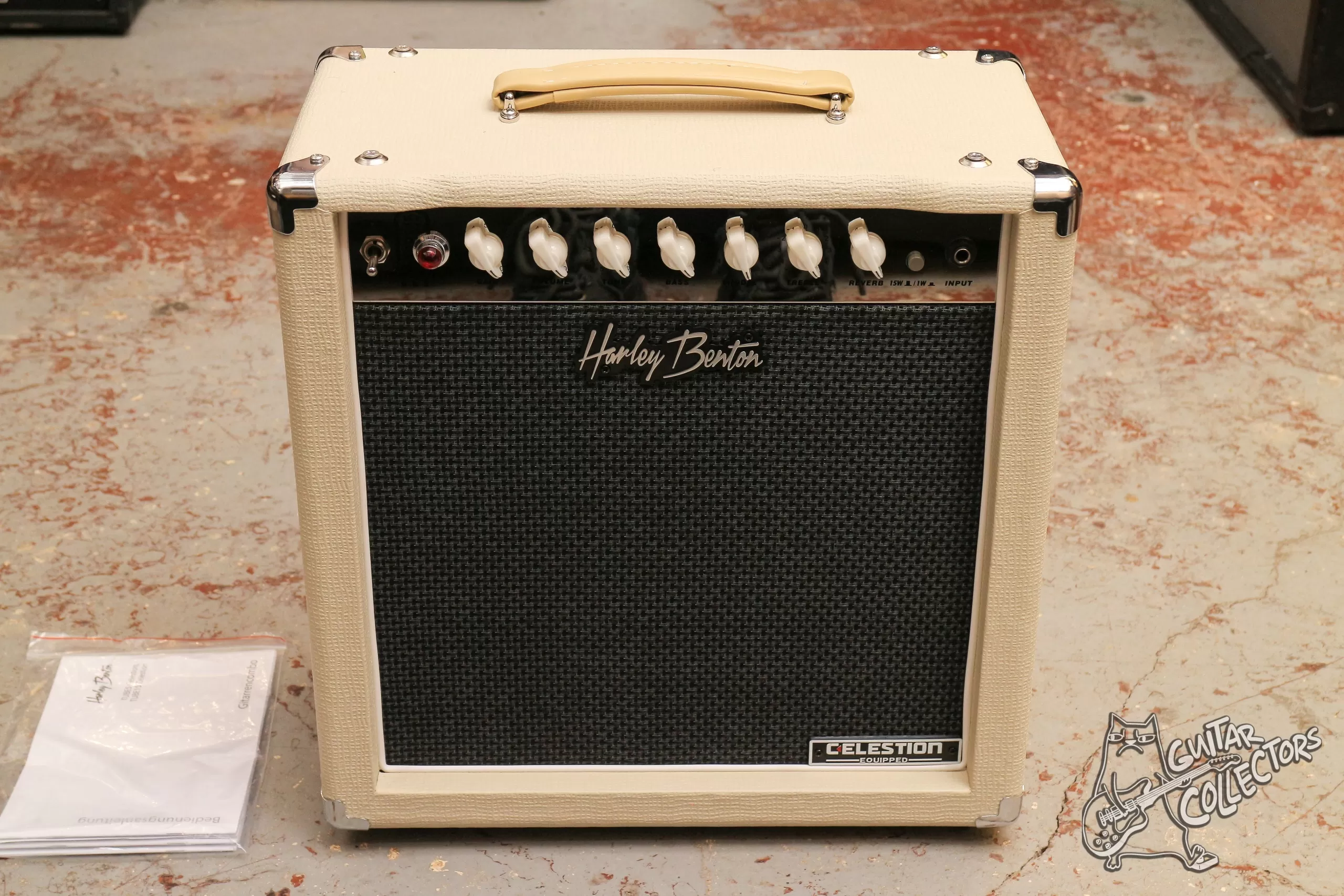 Harley Benton TUBE 15 Celestion Guitar Combo