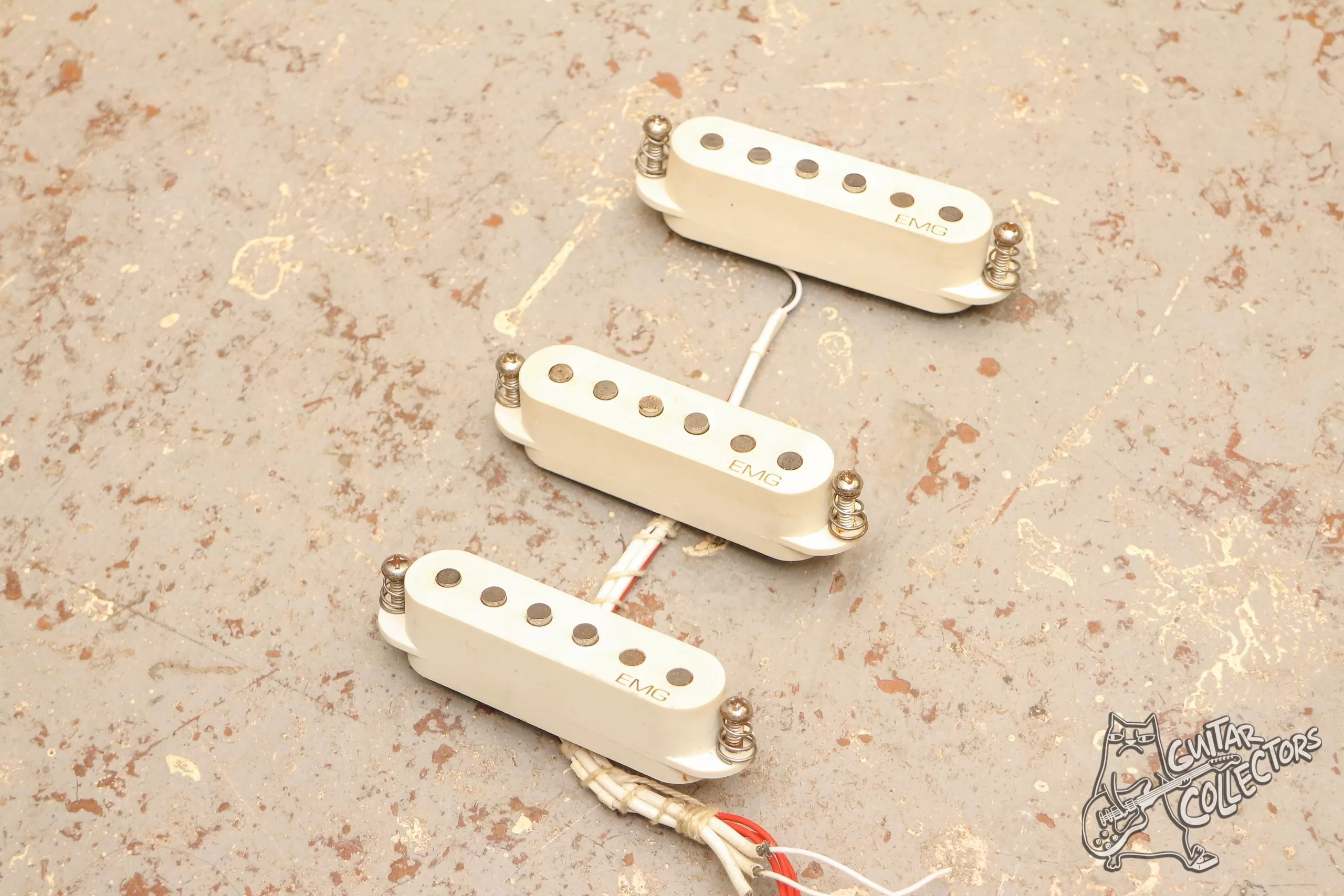 EMG SAV Active Set SSS 1990s