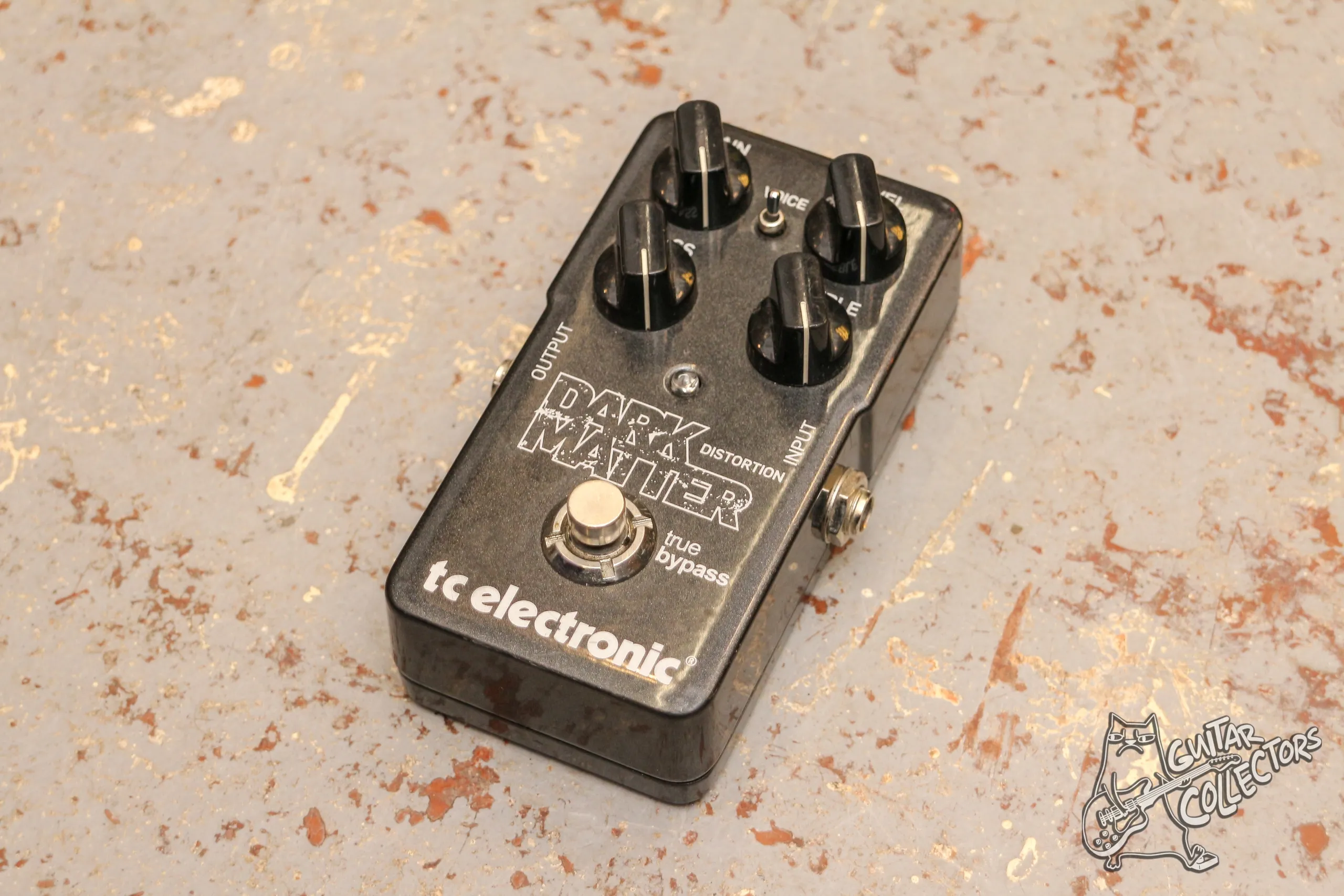 TC Electronic Dark Matter Distortion