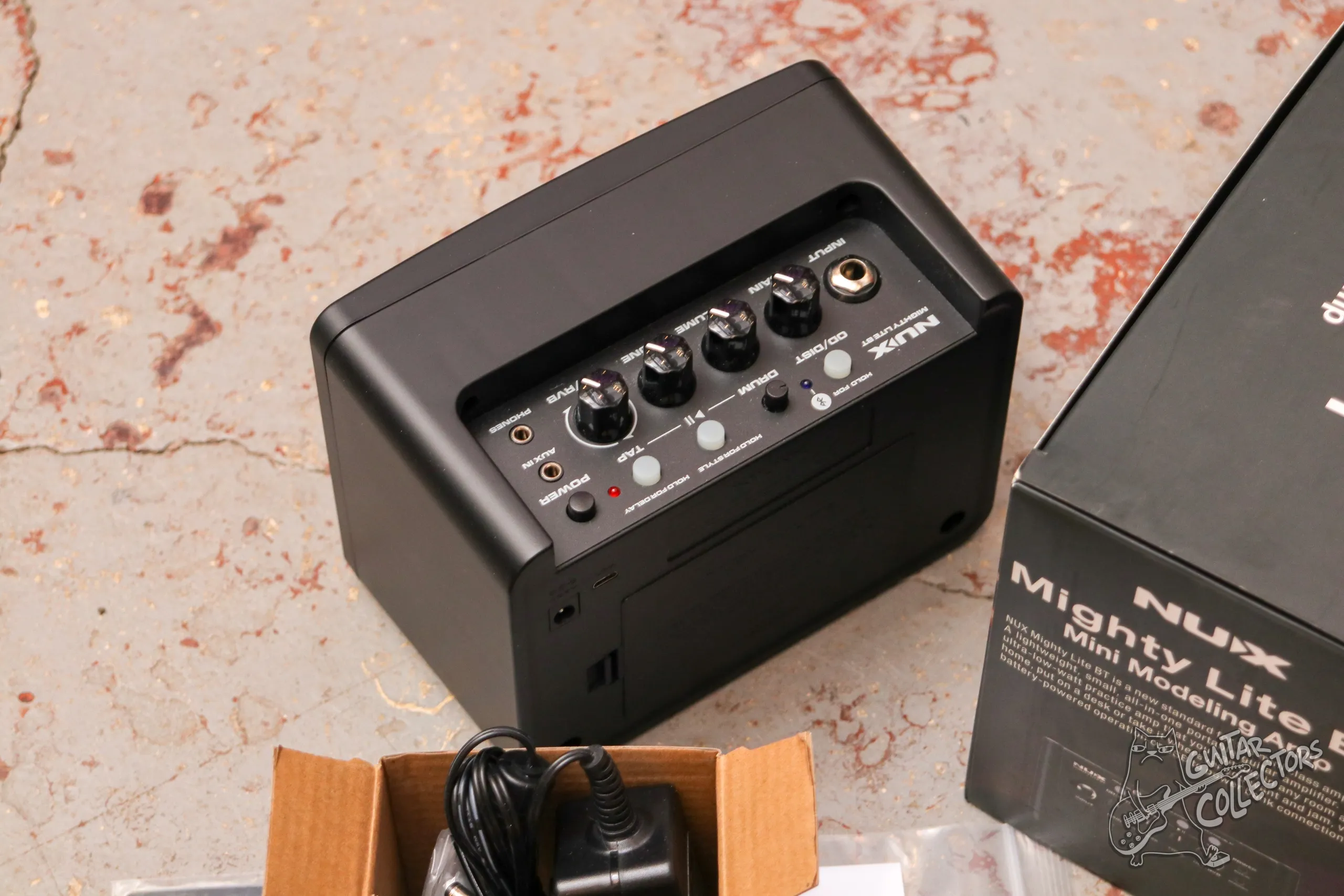 Nux Mighty Lite BT Guitar Combo
