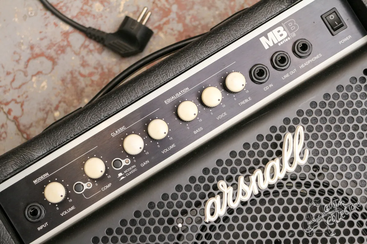 Marshall MB 15 Bass Guitar Combo