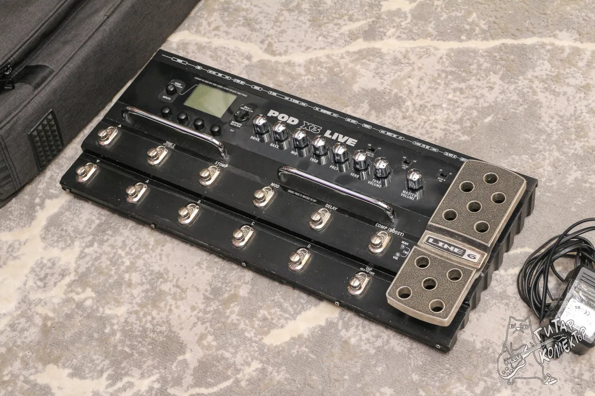 Line 6 POD X3 Live + Чехол