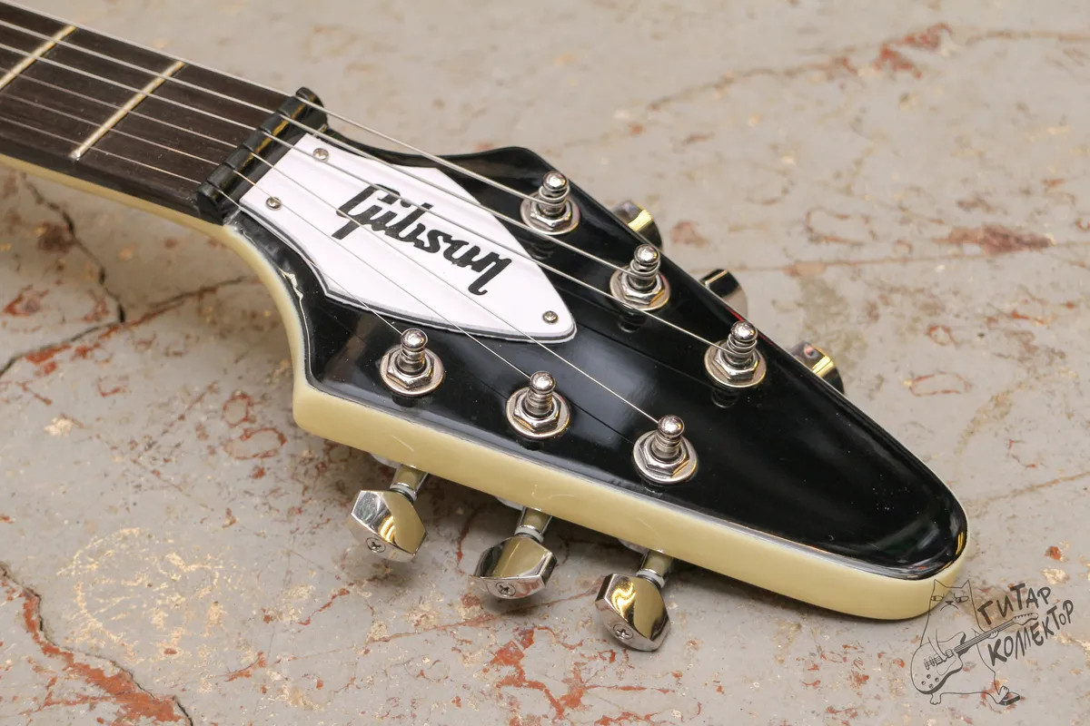 Gibson Flying V Alpine White Copy