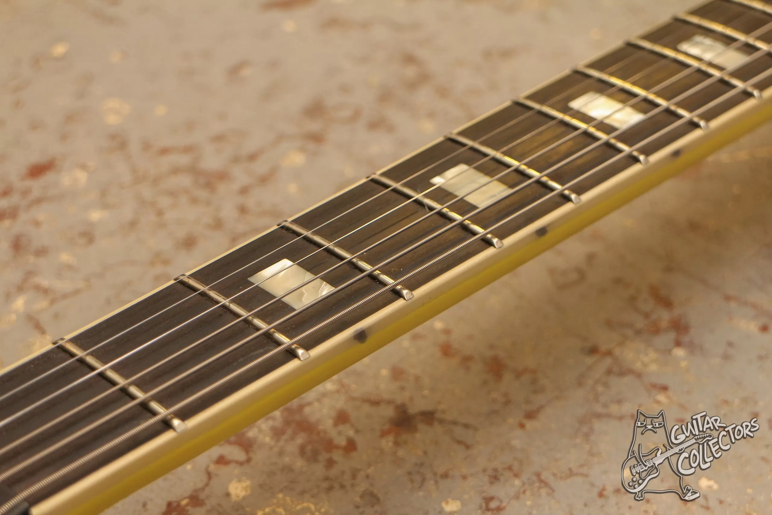 Vilmour Guitars Explorer Baritone
