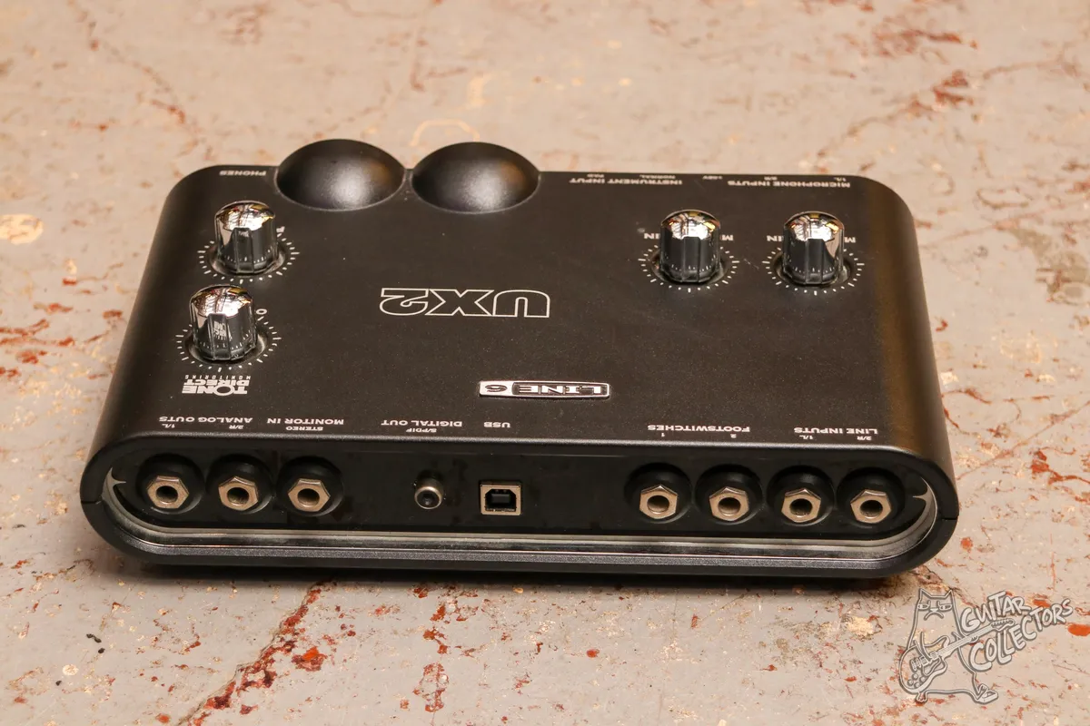 Line 6 POD Studio UX 2 Звуковая Карта