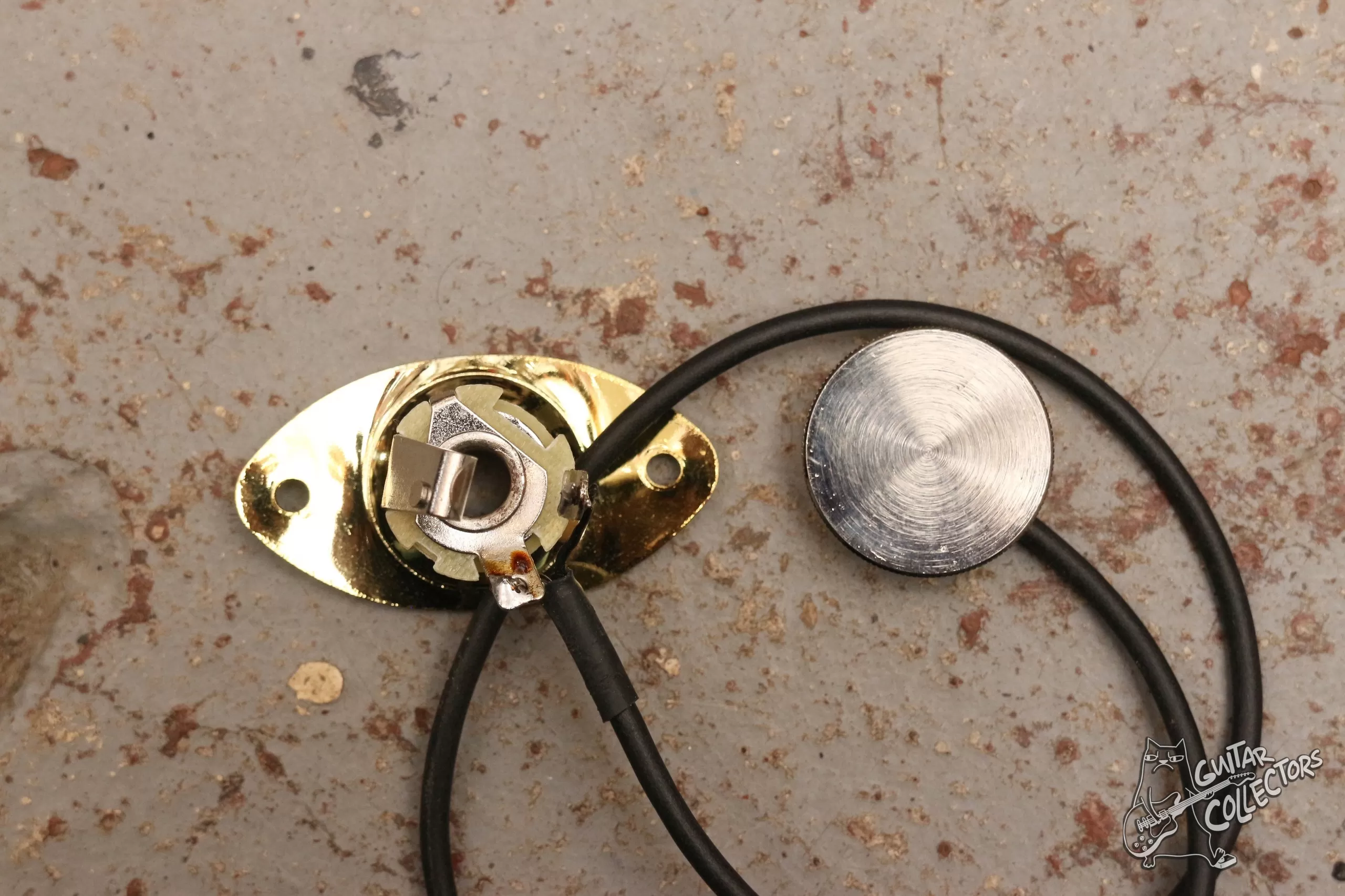 Schaller Oyster Piezo