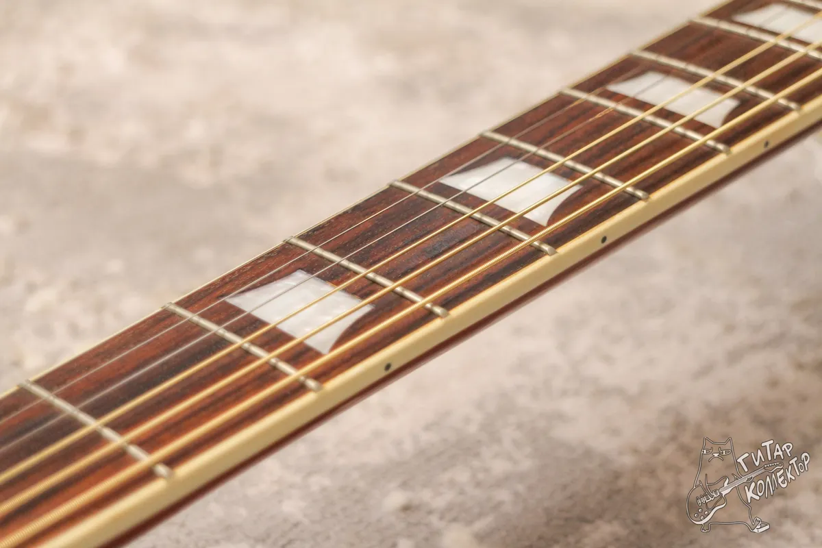 Mavis MJ-160E Dreadnought John Lennon