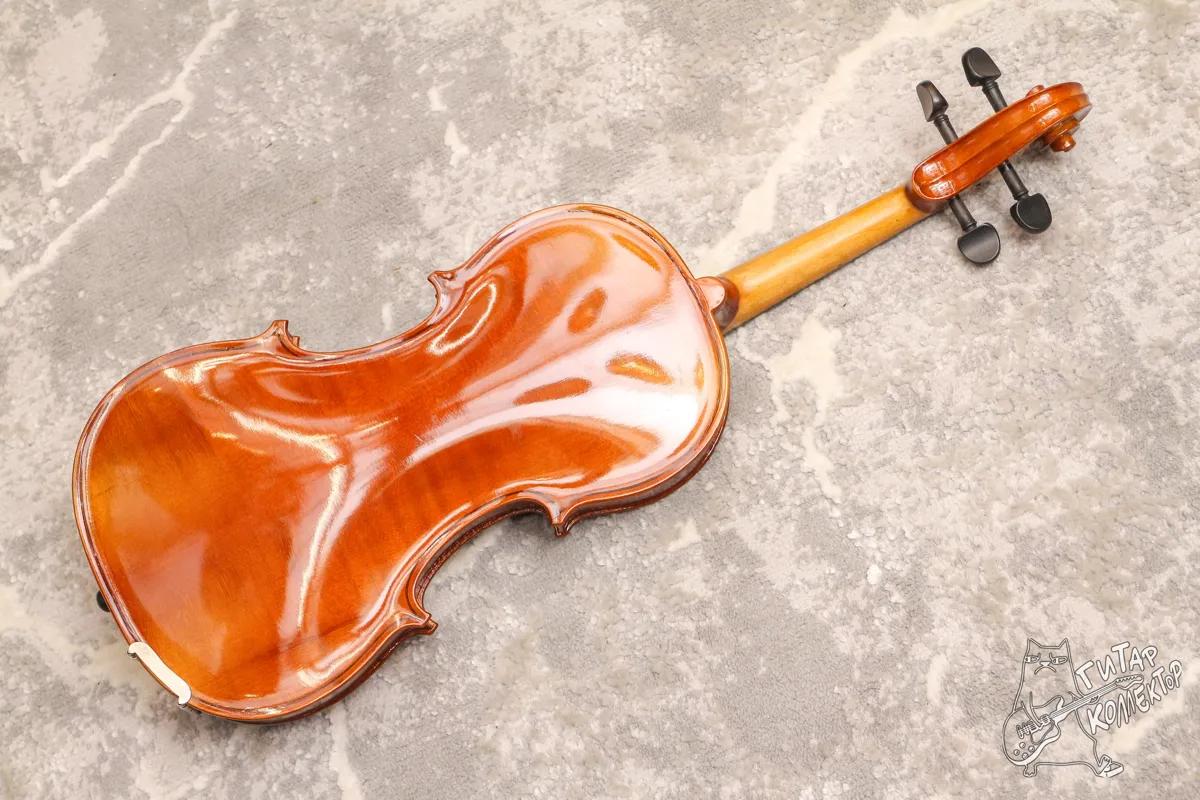 Violin Antonius Stradivarius Cremonensis 1713