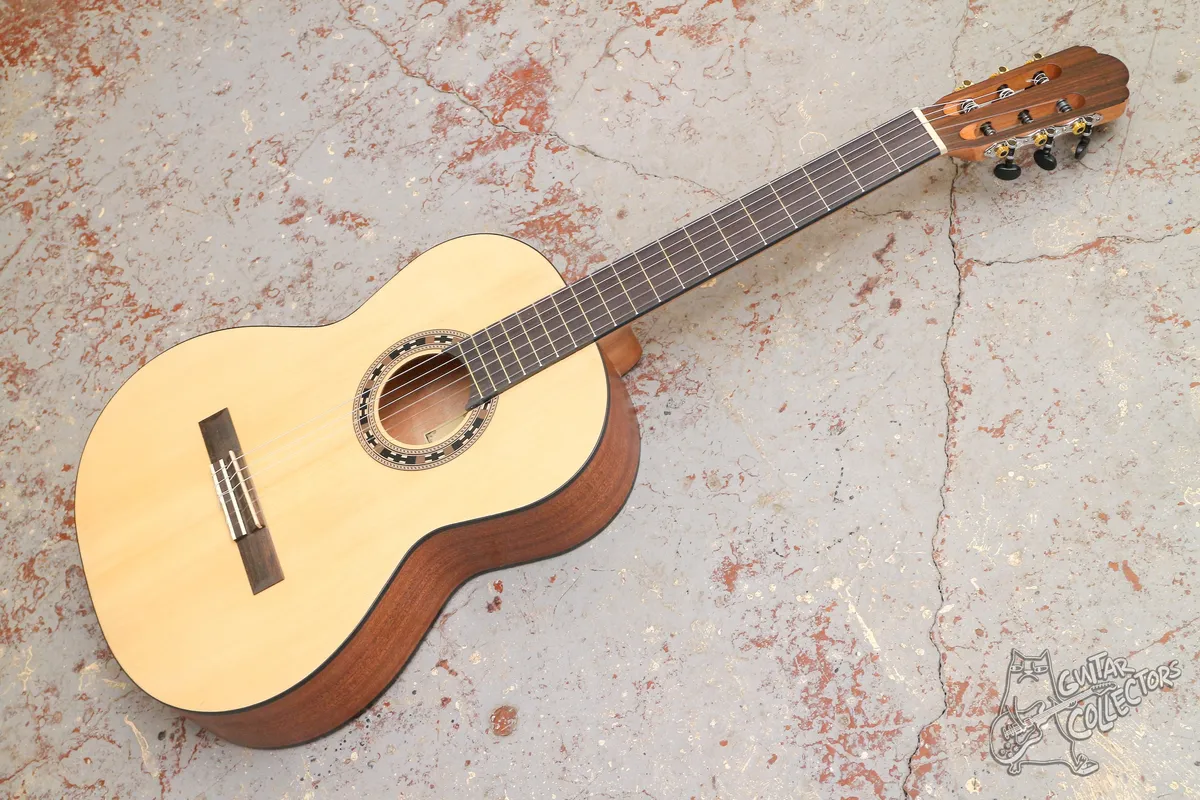 Hangkey SM39-CG Classical Guitar 4/4