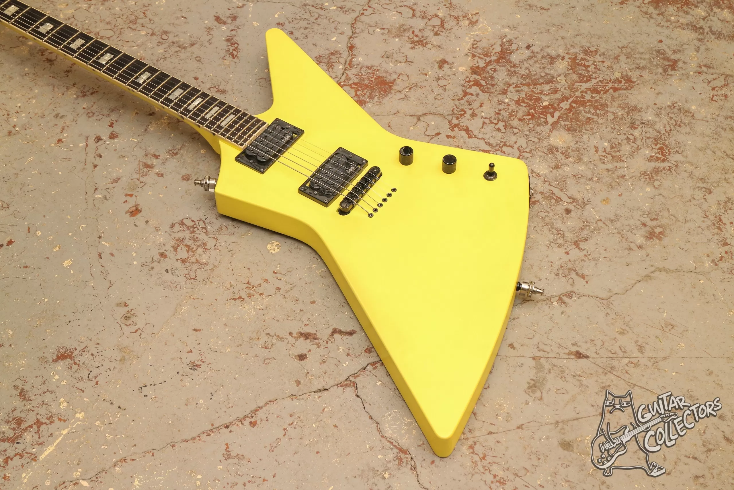 Vilmour Guitars Explorer Baritone