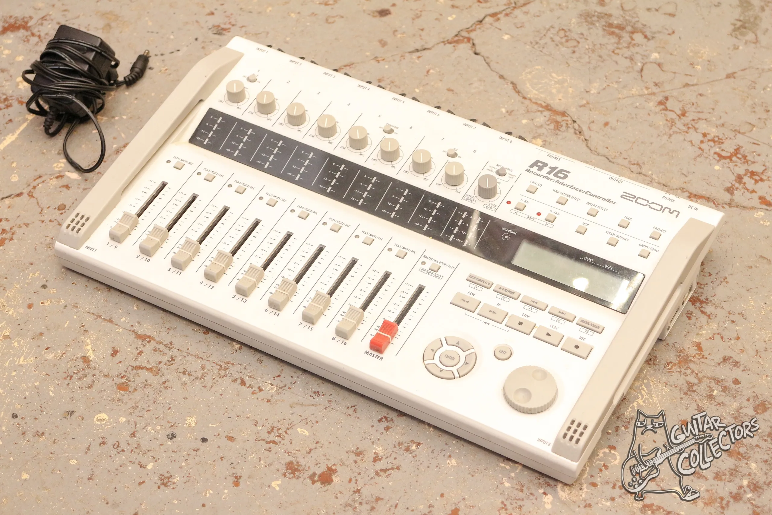Zoom R 16 Multitrack Recorder Портастудия