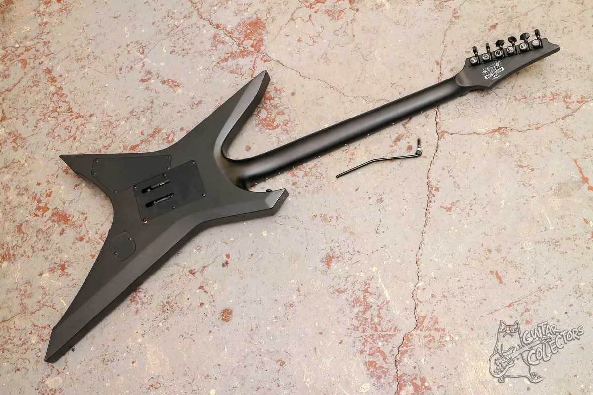 Ibanez Iron Label Xiphos XPTB620 Black Flat