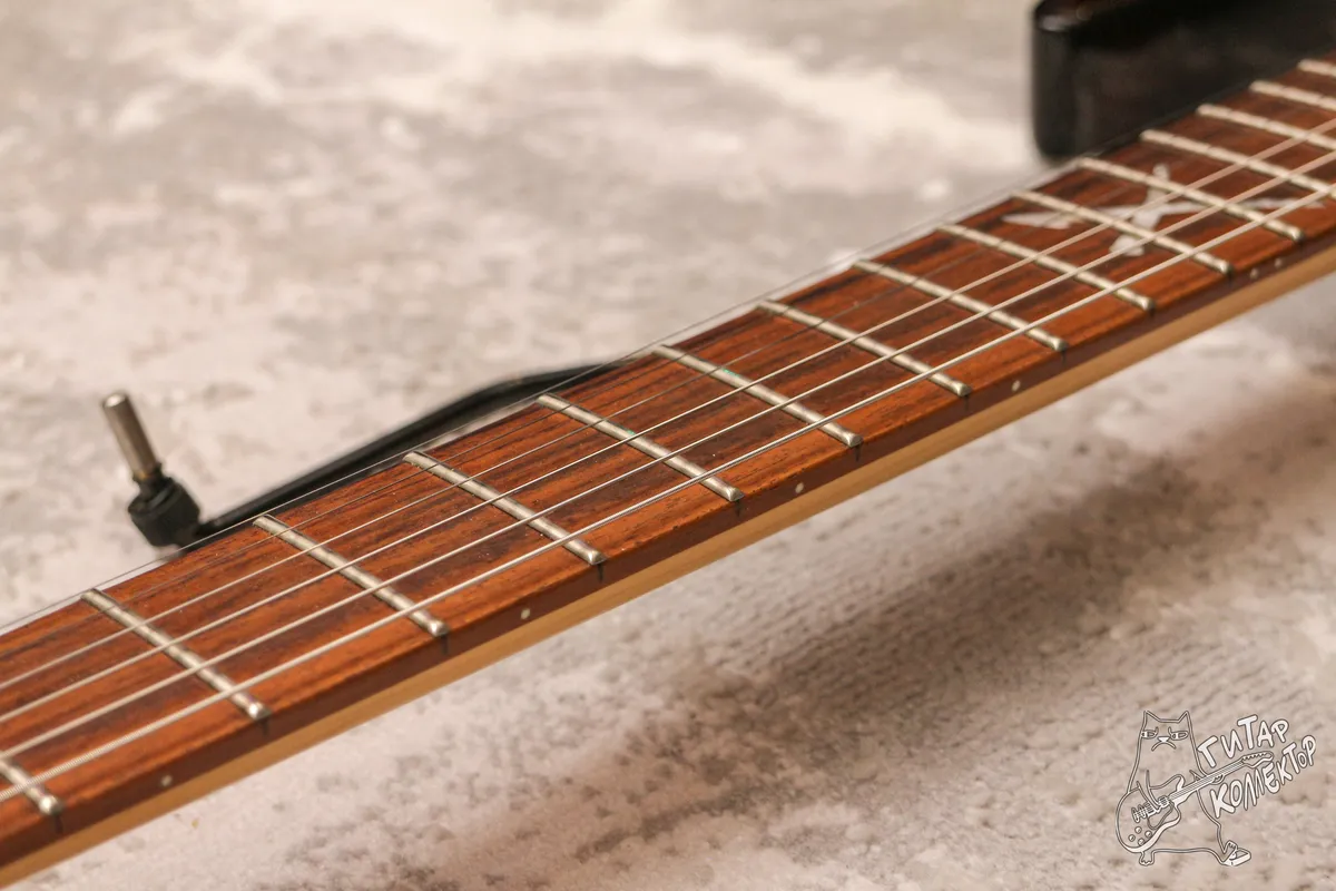 Washburn X-30SFR Superstrat