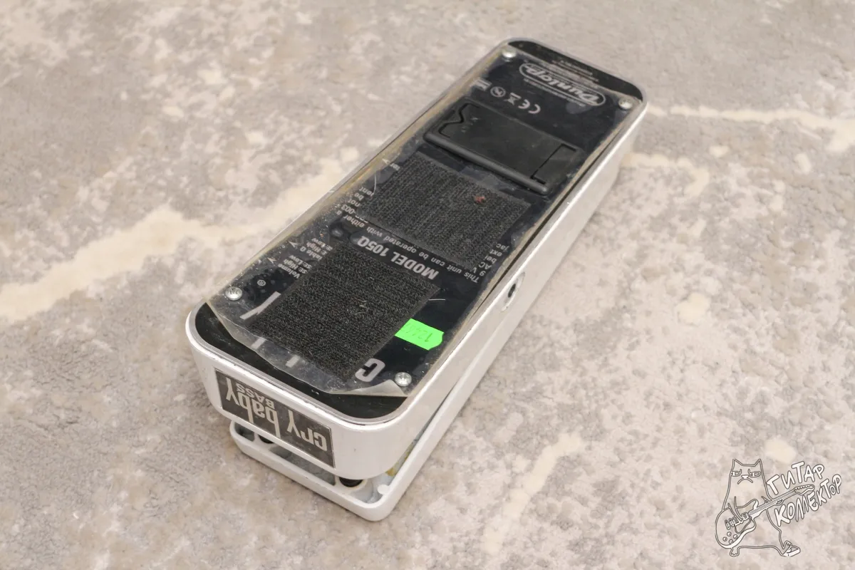 Dunlop 105 Q Cry Baby Wah Bass