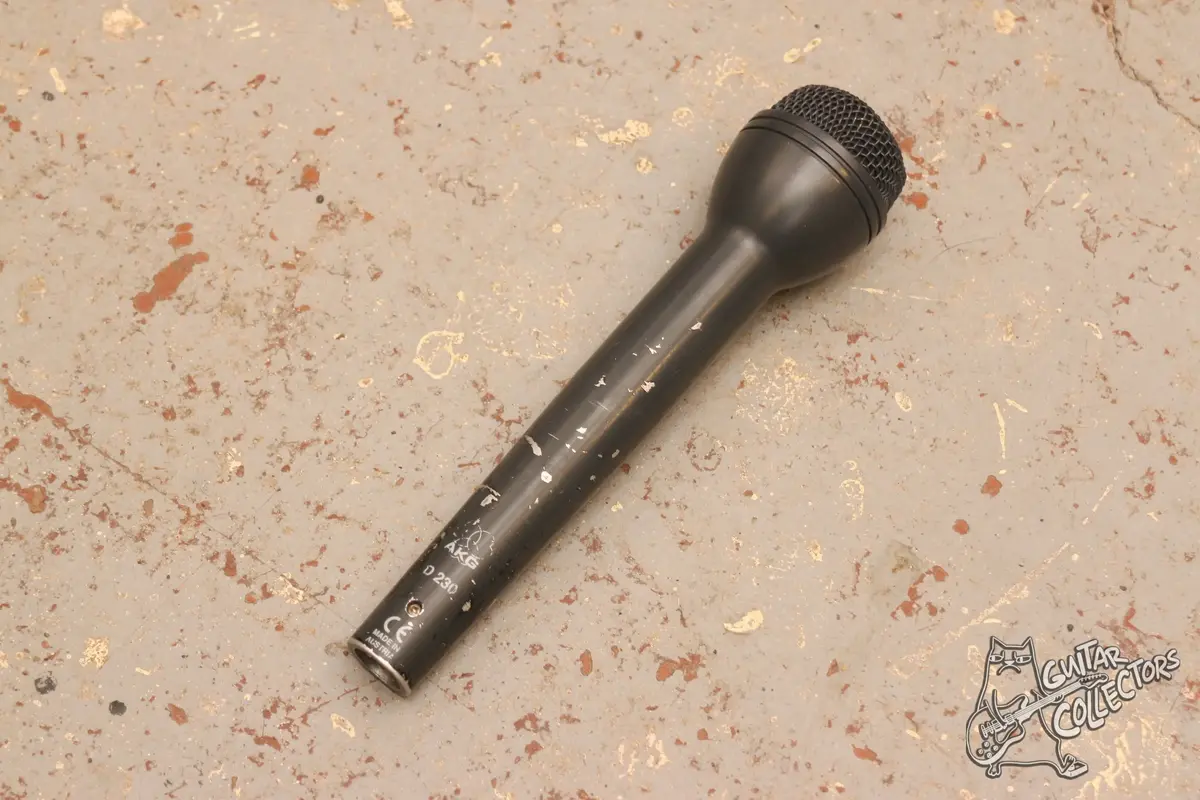 AKG D 230 Omnidirectional Reporter Microphone Austria