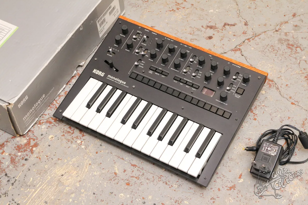 Korg Monologue Аналоговый синтезатор