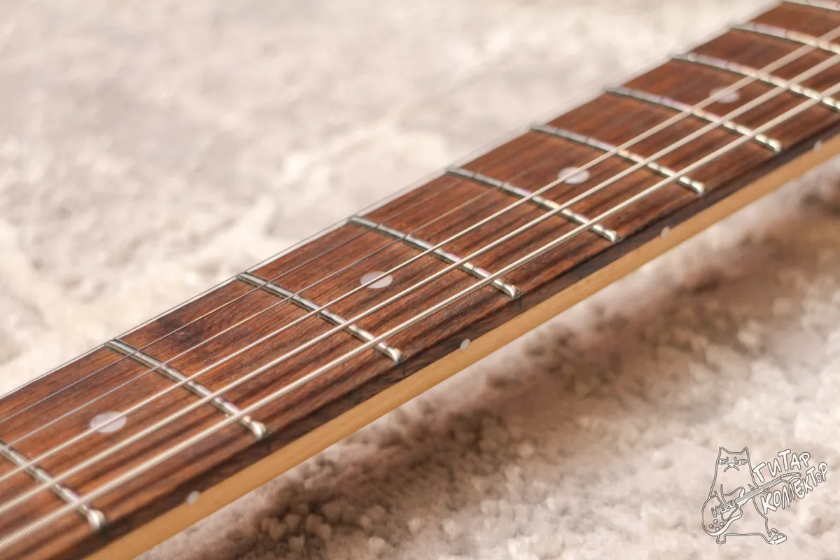 Squier Sonic Stratocaster Ultraviolet