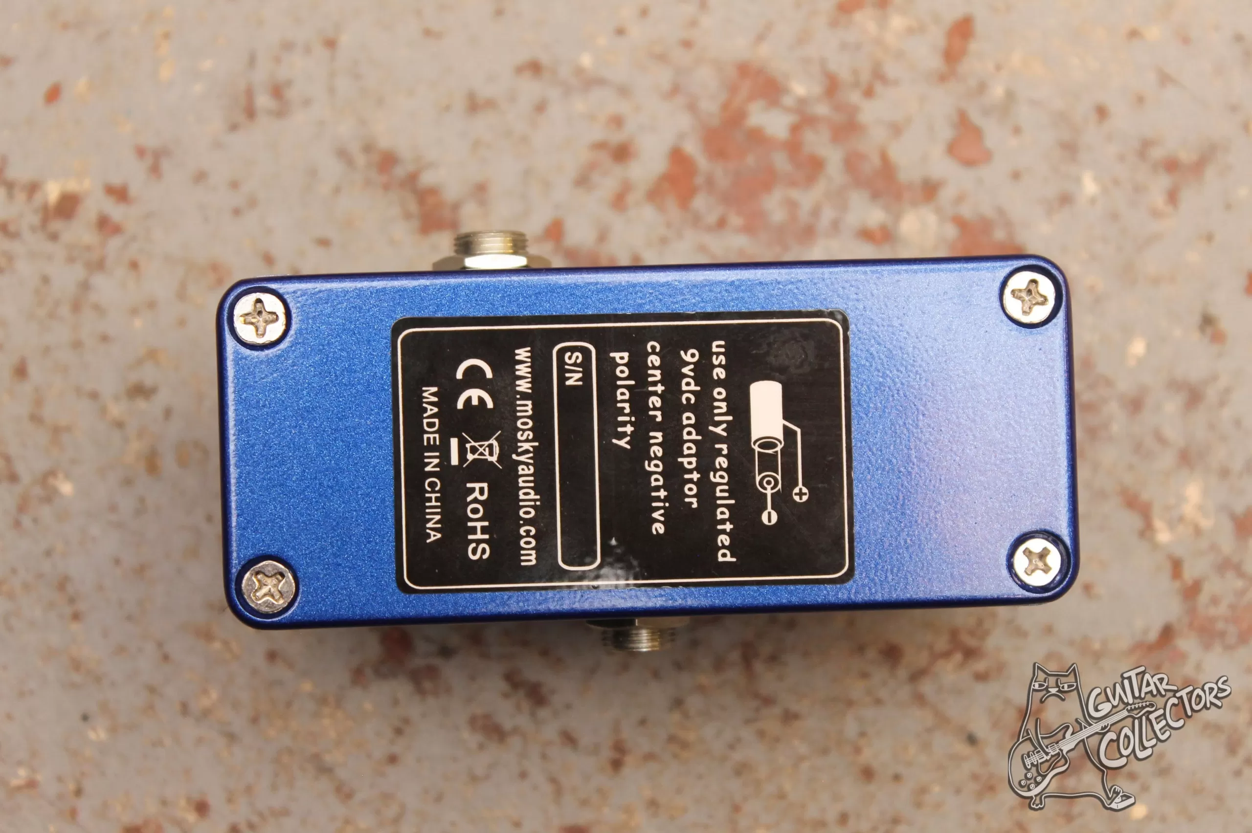 Mosky blue delay
