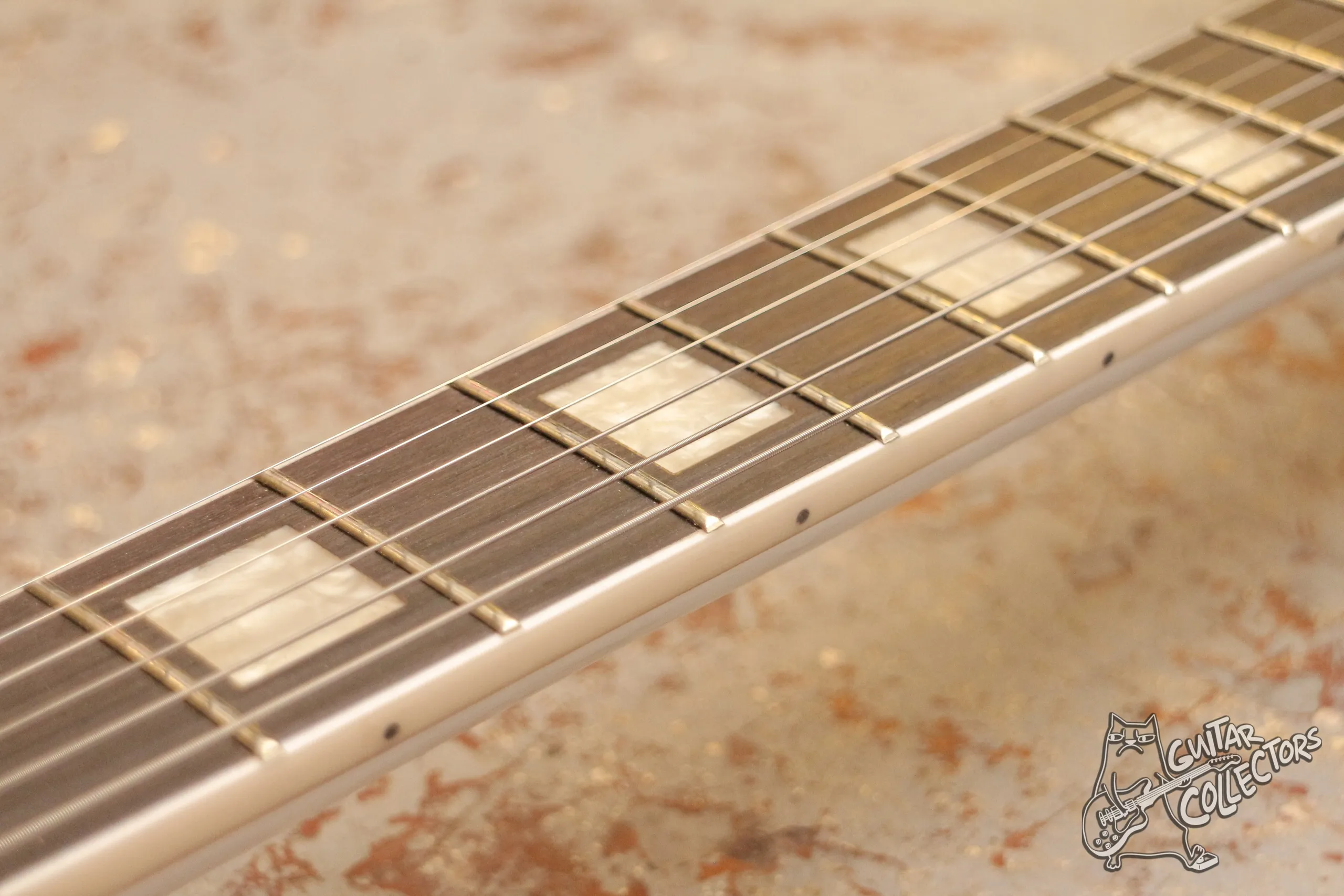 Gibson Les Paul Custom Alpine White China Copy