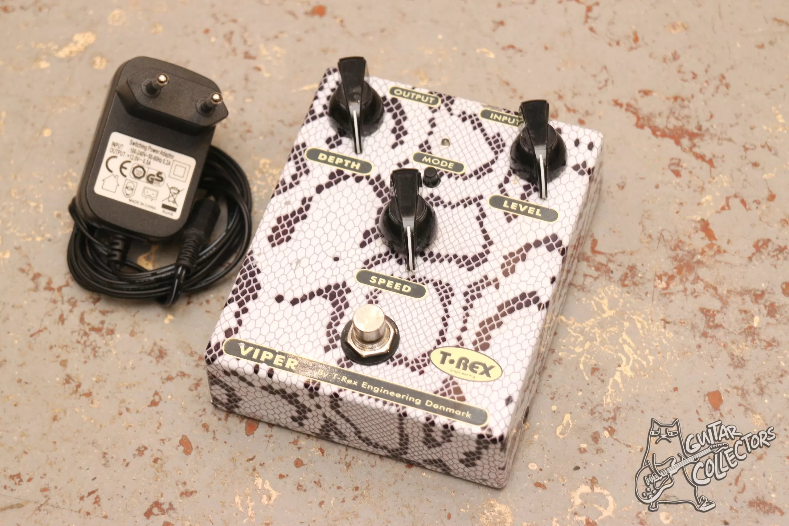 T Rex Viper Vibrato