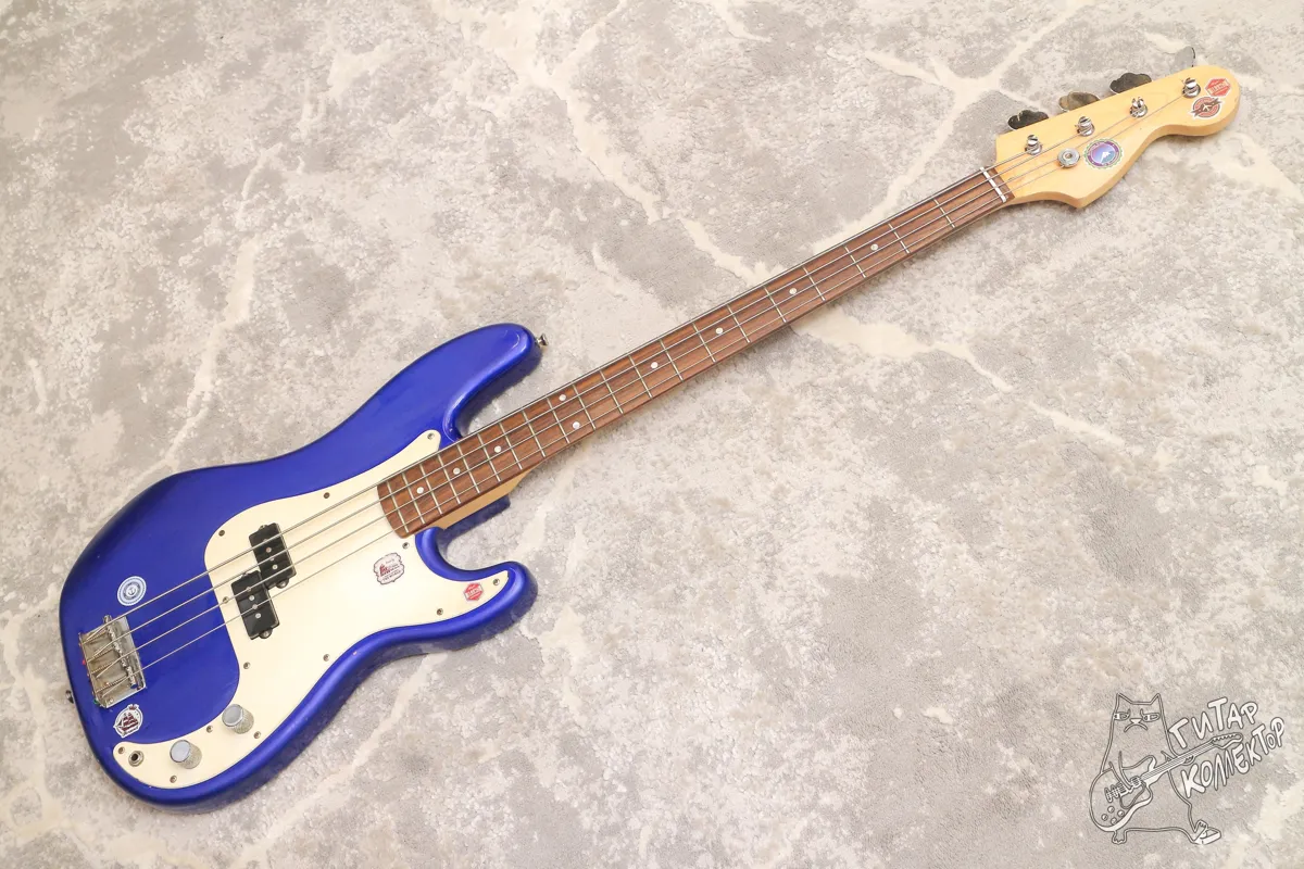 Squier Affinity Precision Bass Metallic Blue