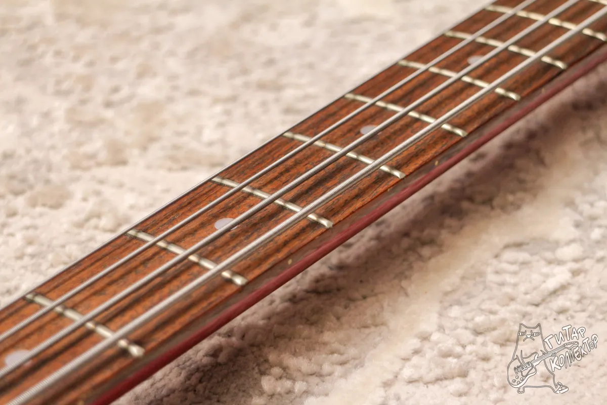 Aria Pro II RSB Medium-II Bass Red