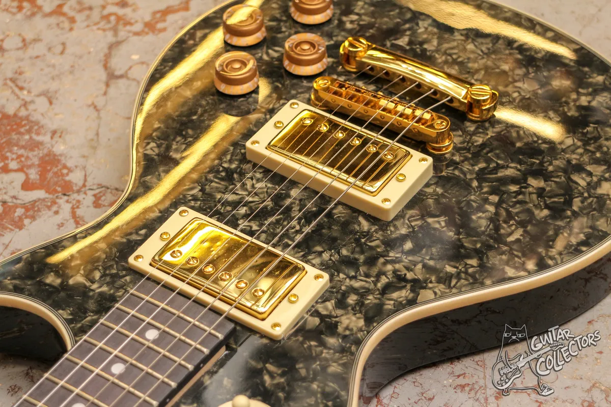 Caraya E-232FT Black Les Paul