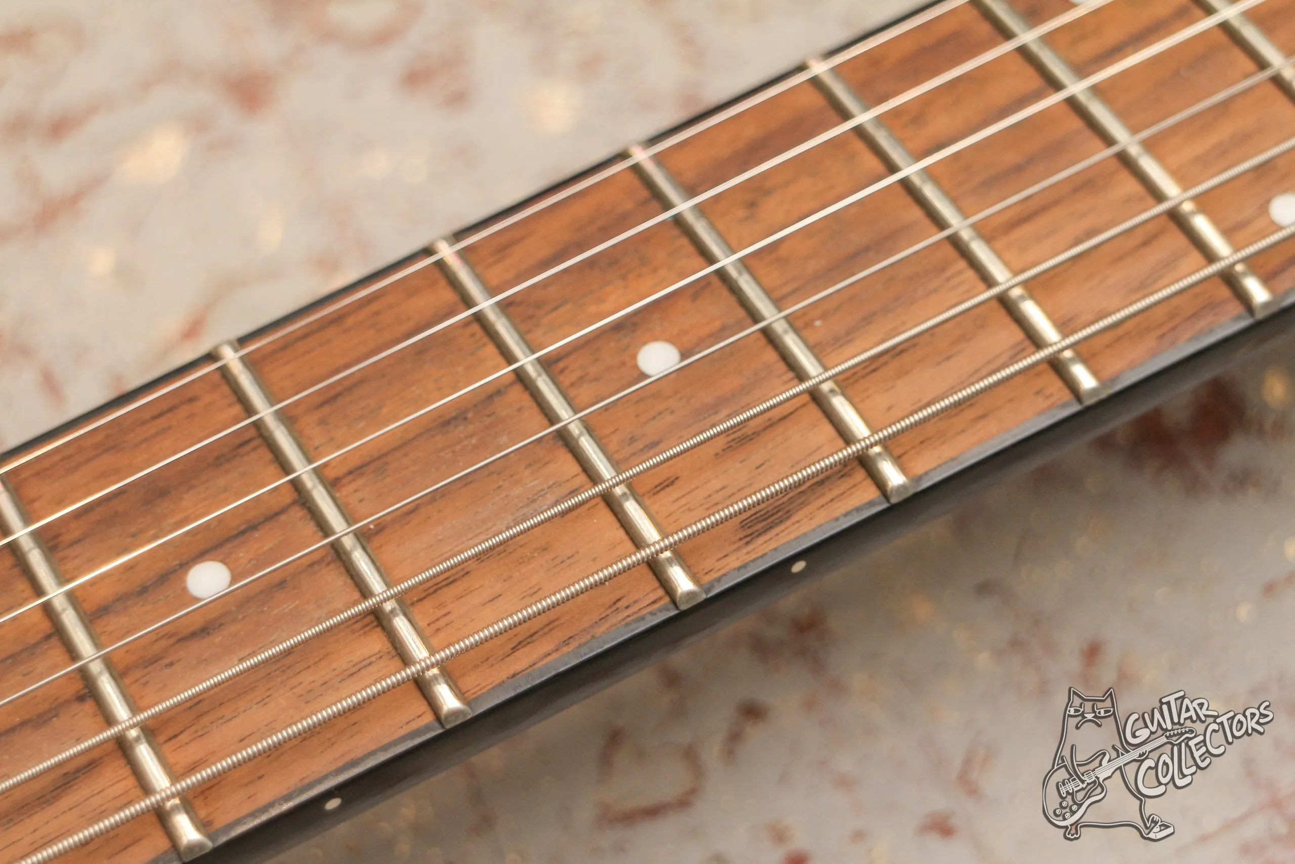 Ibanez ART 80