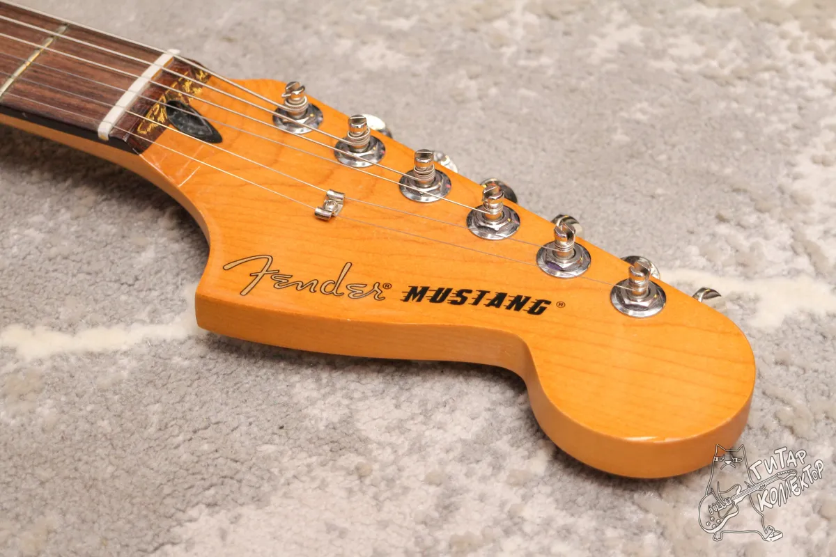 Fender Player II Mustang Aquatone Blue