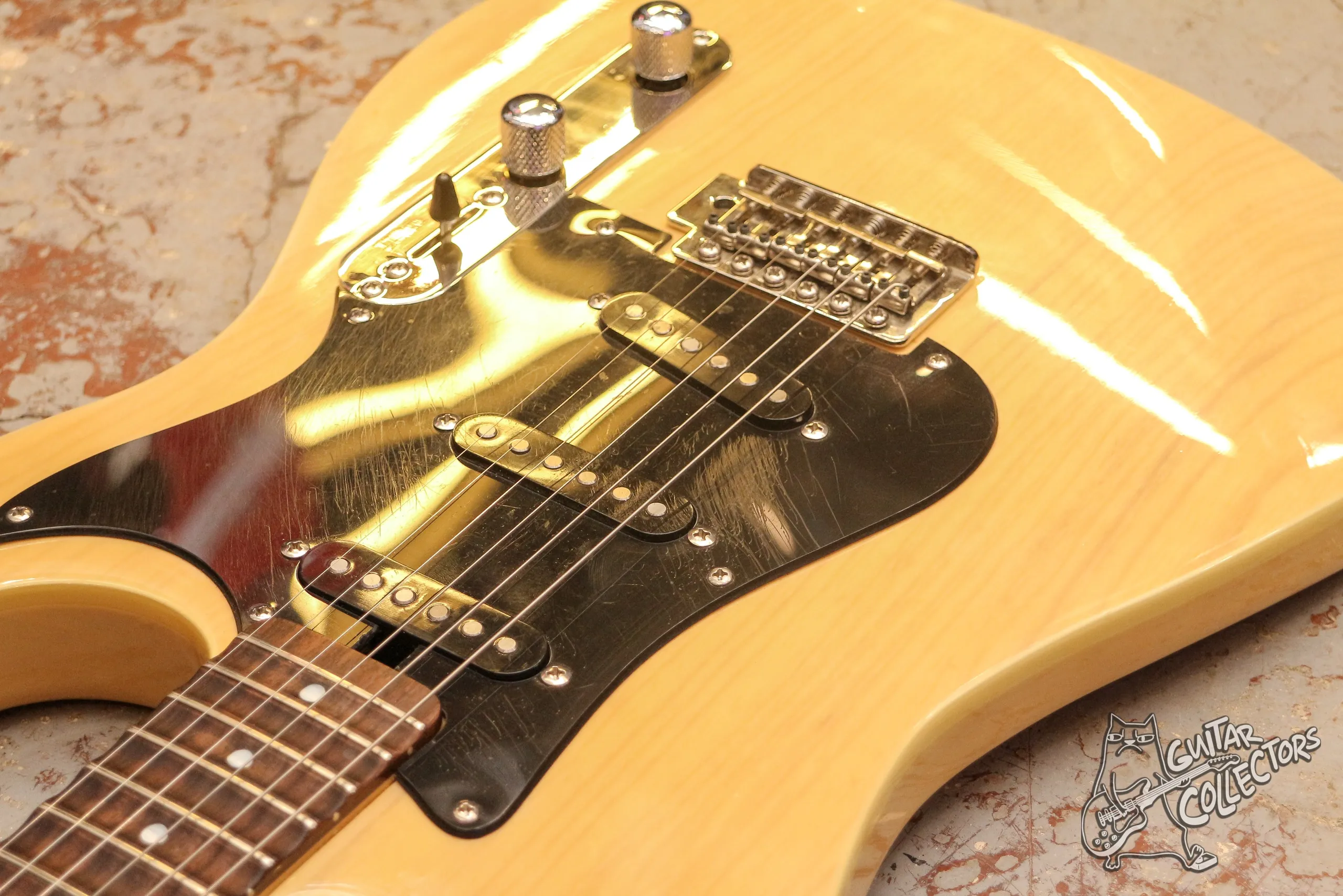 St Blues Blindsider Stratocaster Scalloped