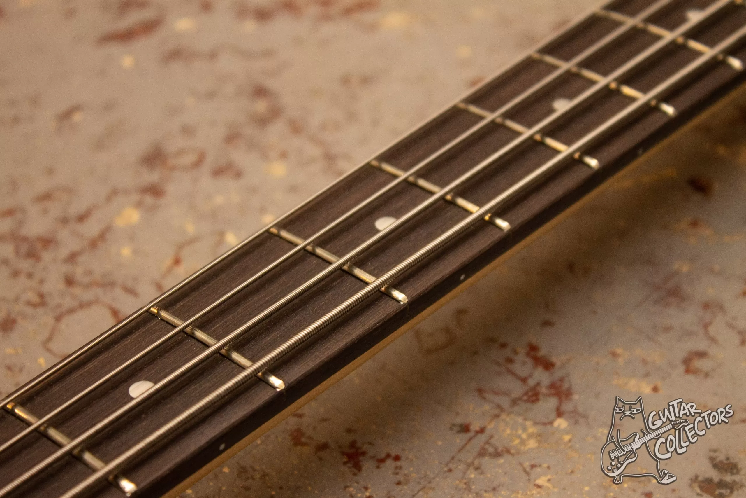 Ashtone AB-11 BK Precision Bass