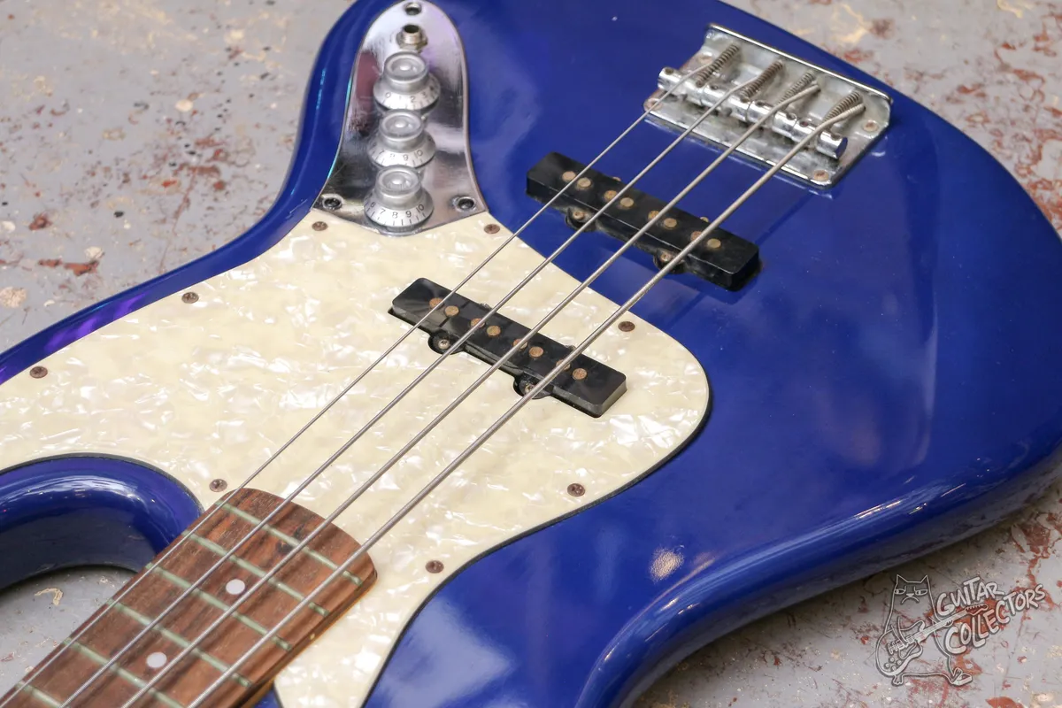 Photogenic Jazz Bass Blue