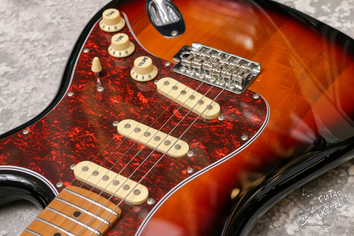 JET JS-300 Sunburst Stratocaster