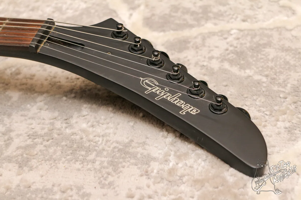 Epiphone Explorer 1958 Gothic