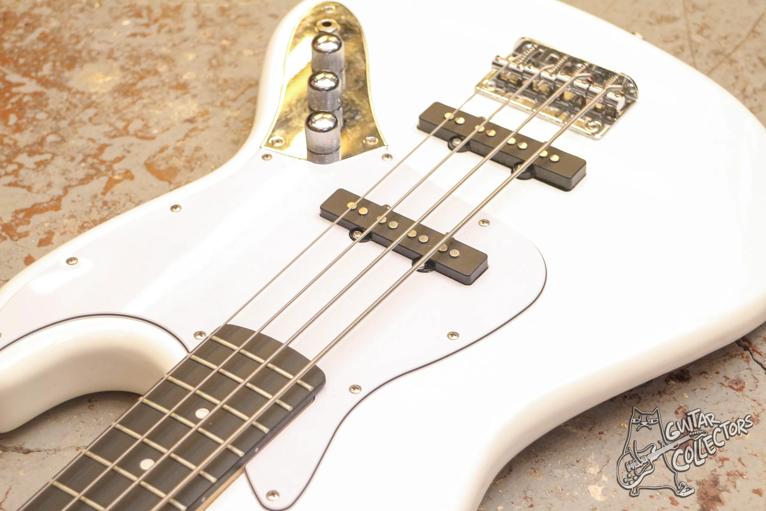 Rockdale Jazz Bass White
