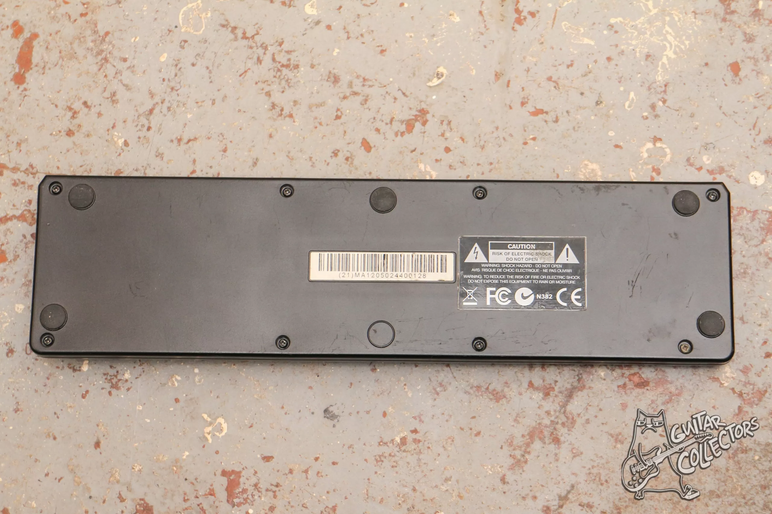 Akai LPD 8 MIDI контроллер